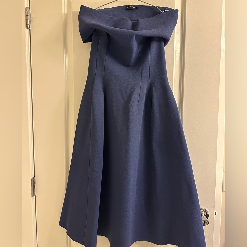 Scanlan Theodore Dress - Picture 2 of 5